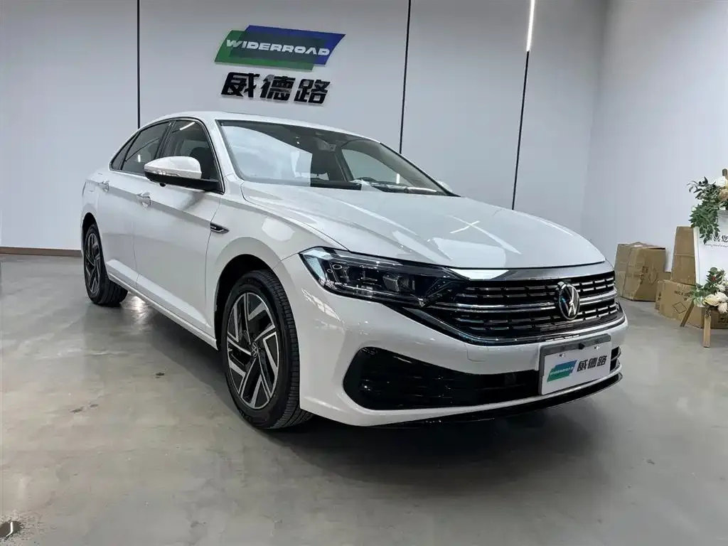 Volkswagen Sagitar 2023 из CN, фото 3