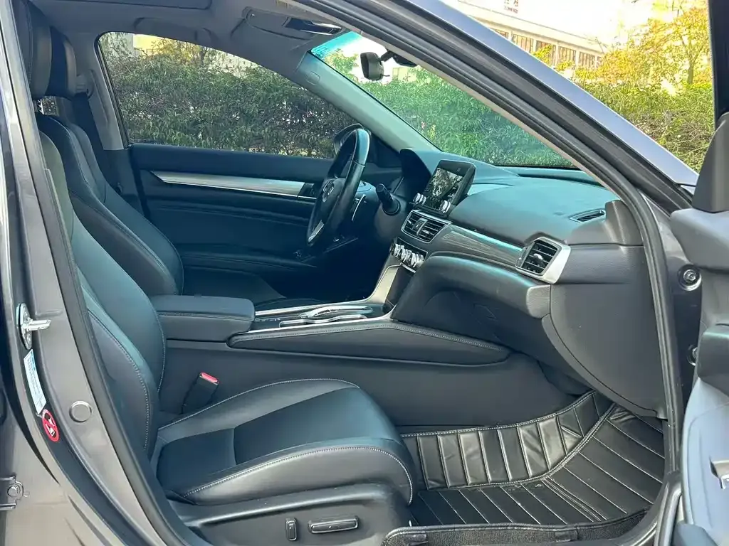 Honda Accord 2021 из CN, фото 9