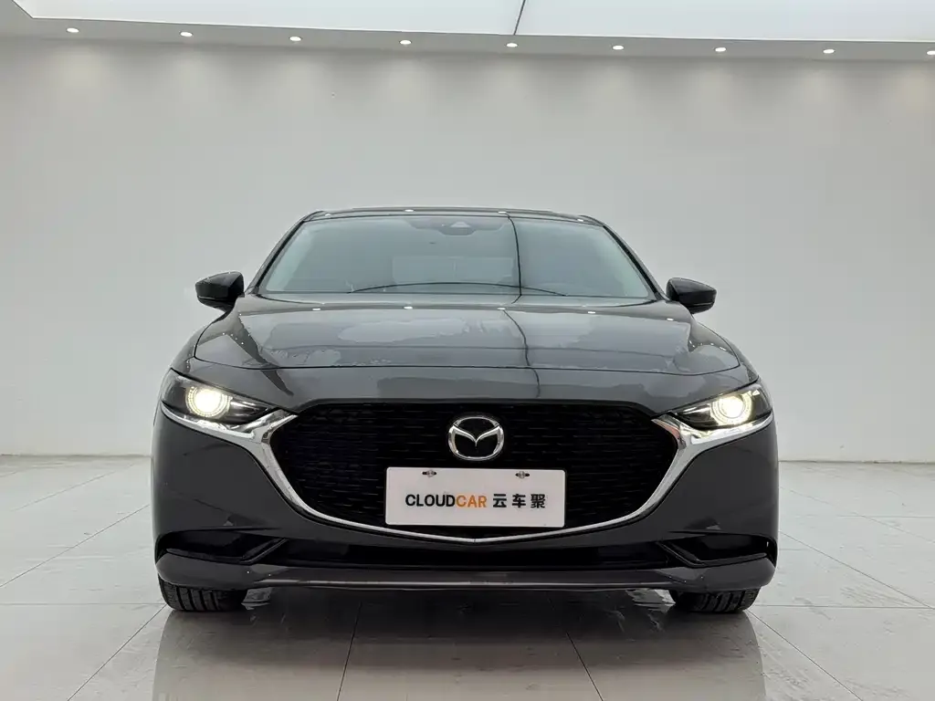 Mazda 3 Axela 2023 из CN, фото 3
