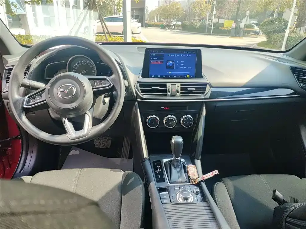 Mazda CX-4 2021 из CN, фото 8