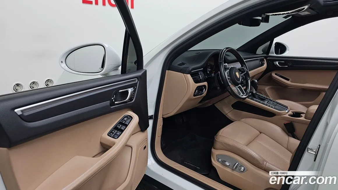 Porsche Macan 2021 из KR, фото 8