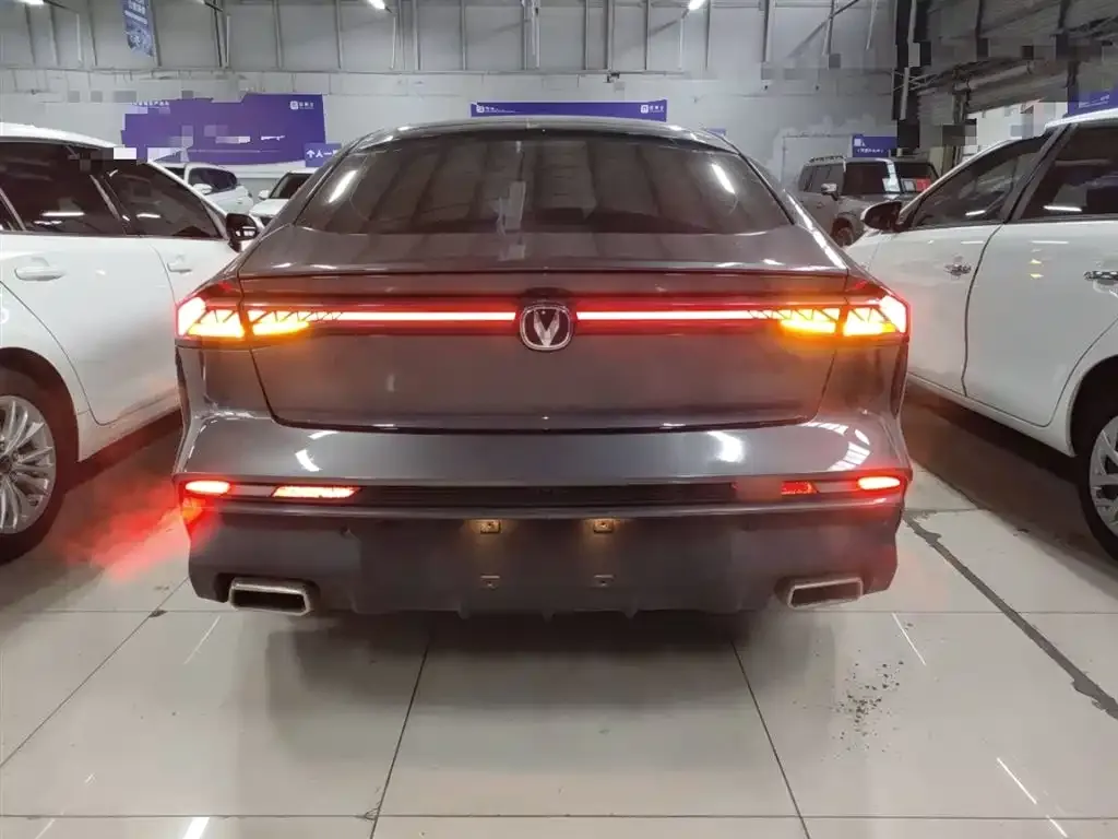 Changan UNI-V 2024 из CN, фото 7