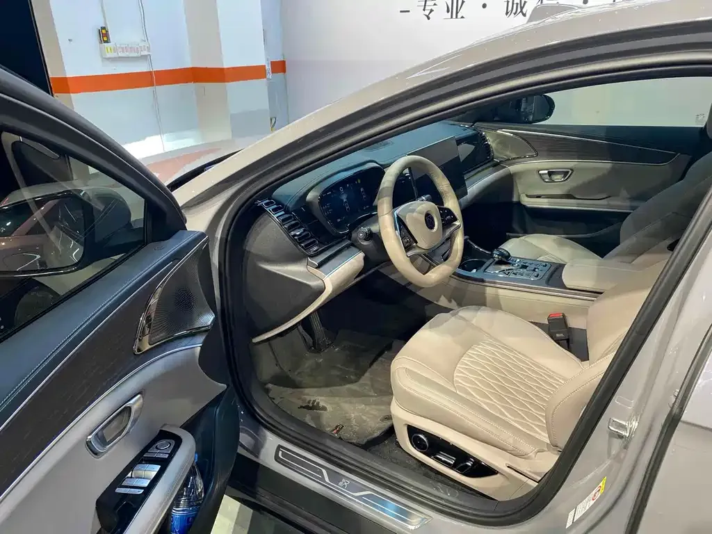 BYD Han 2025 из CN, фото 7