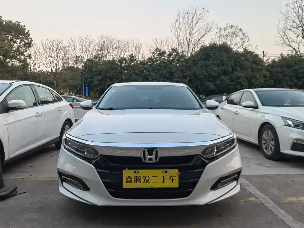 Honda Accord 2021 из CN, фото 7