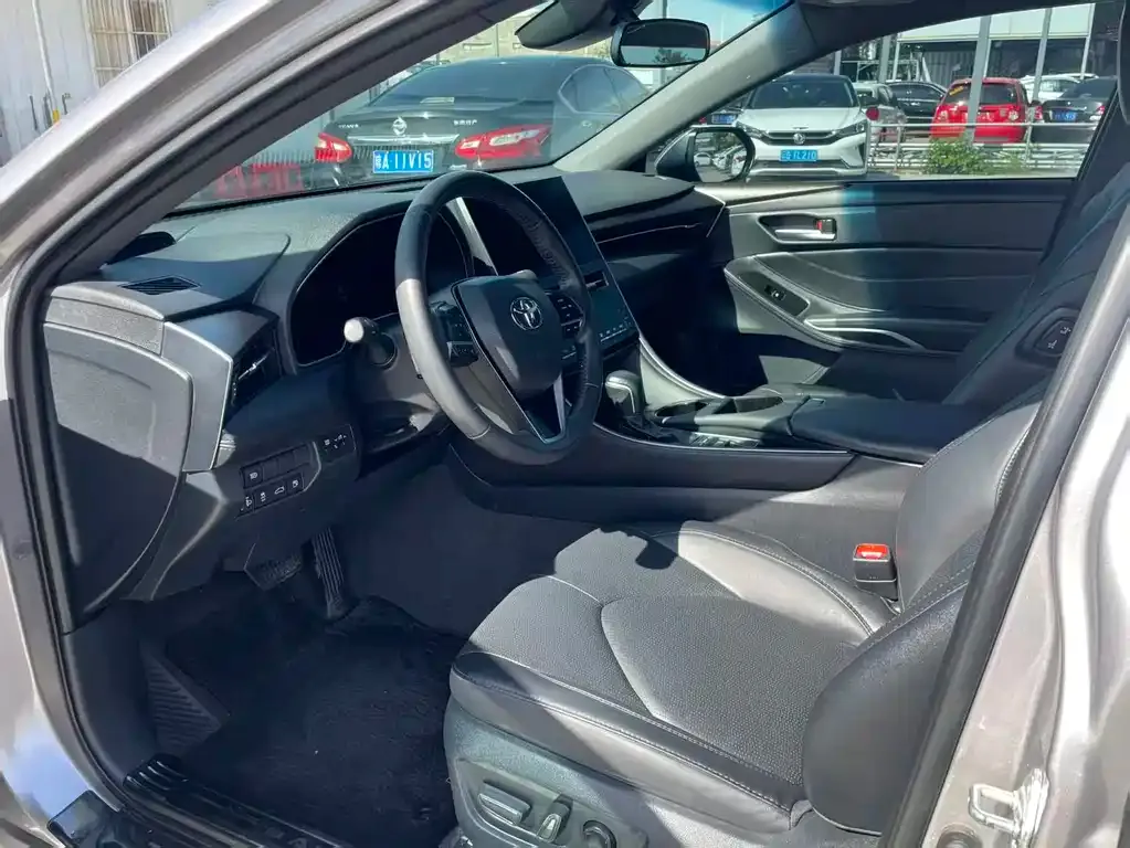 Toyota Avalon 2023 из CN, фото 6