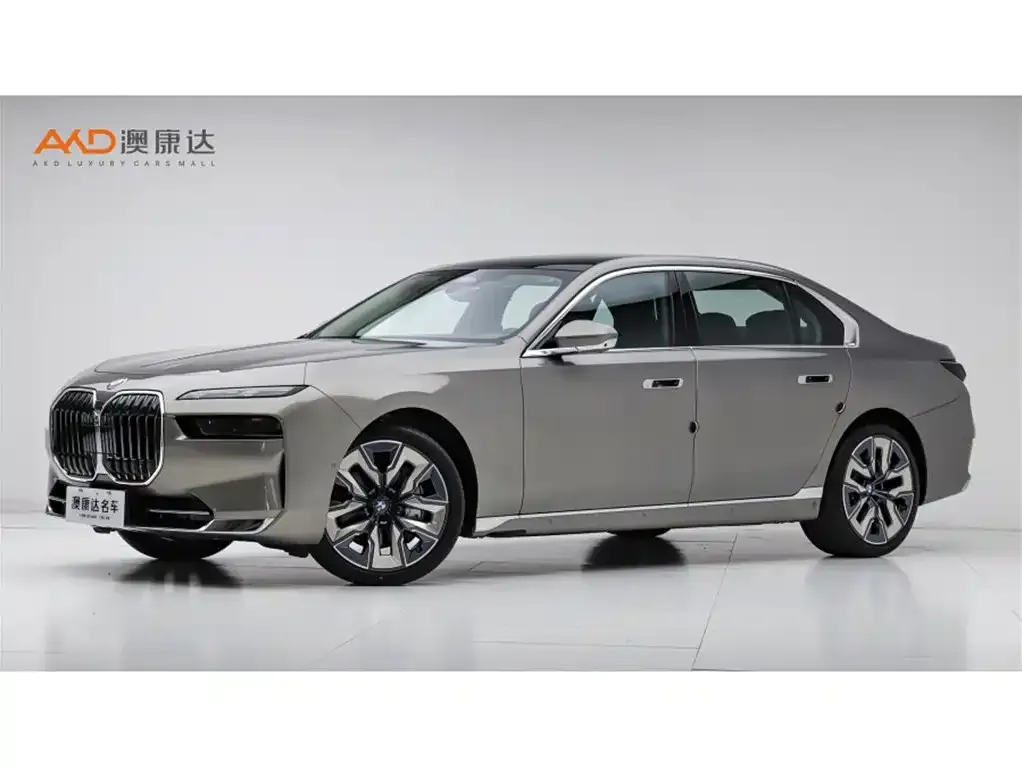 BMW 7 Series 2024 из CN, фото 1