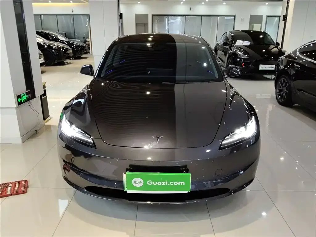 Tesla Model 3 2024 из CN, фото 4