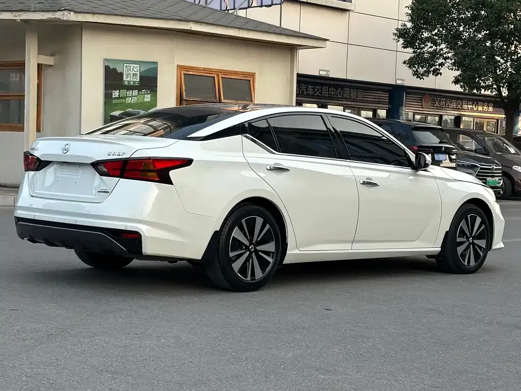 Nissan Teana 2022 из CN, фото 9