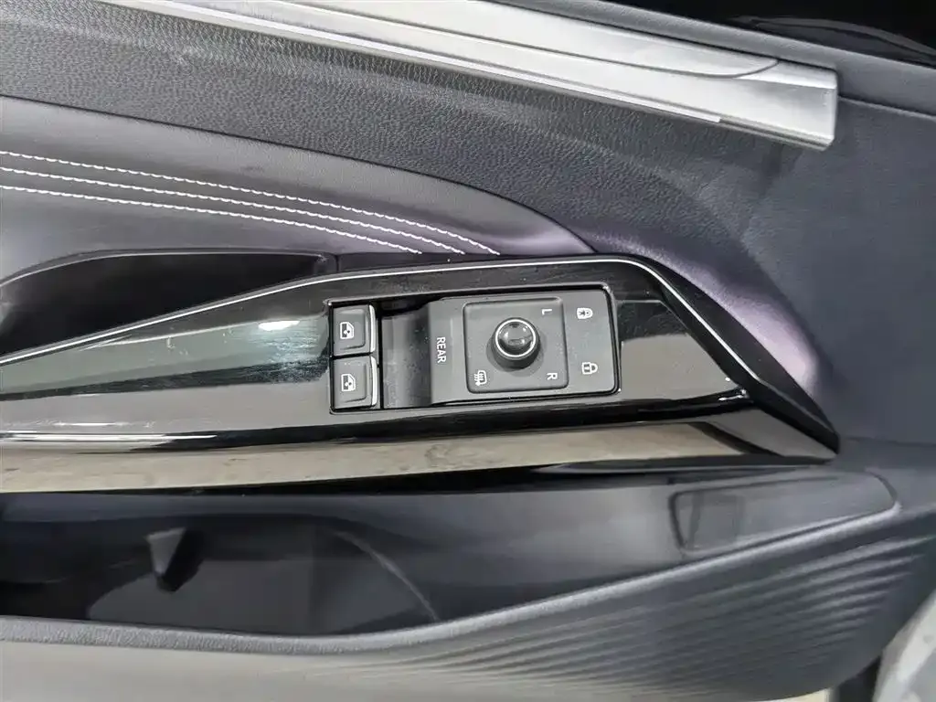 Volkswagen ID.4 Crozz 2025 из CN, фото 4