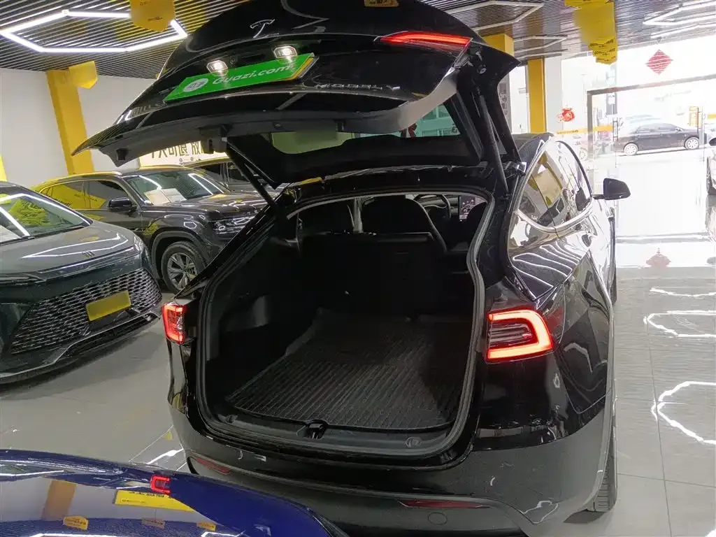 Tesla Model Y 2022 из CN, фото 9