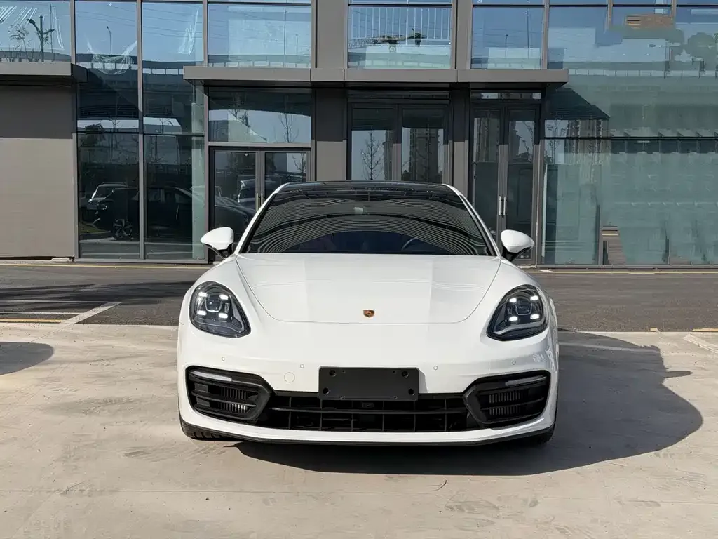Porsche Panamera — фото 4