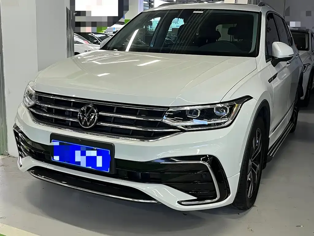 Volkswagen Tiguan L 2023 из CN, фото 1