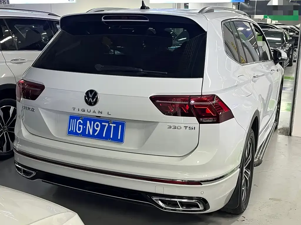 Volkswagen Tiguan L 2023 из CN, фото 10
