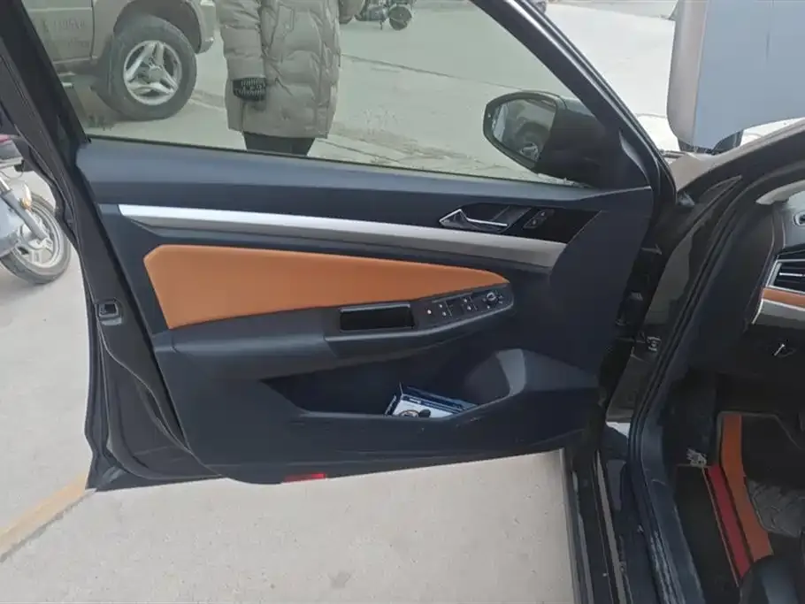 Volkswagen Bora 2023 из CN, фото 2