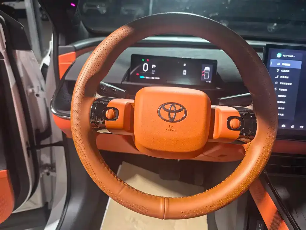 Toyota Platinum 3X 2025 из CN, фото 6