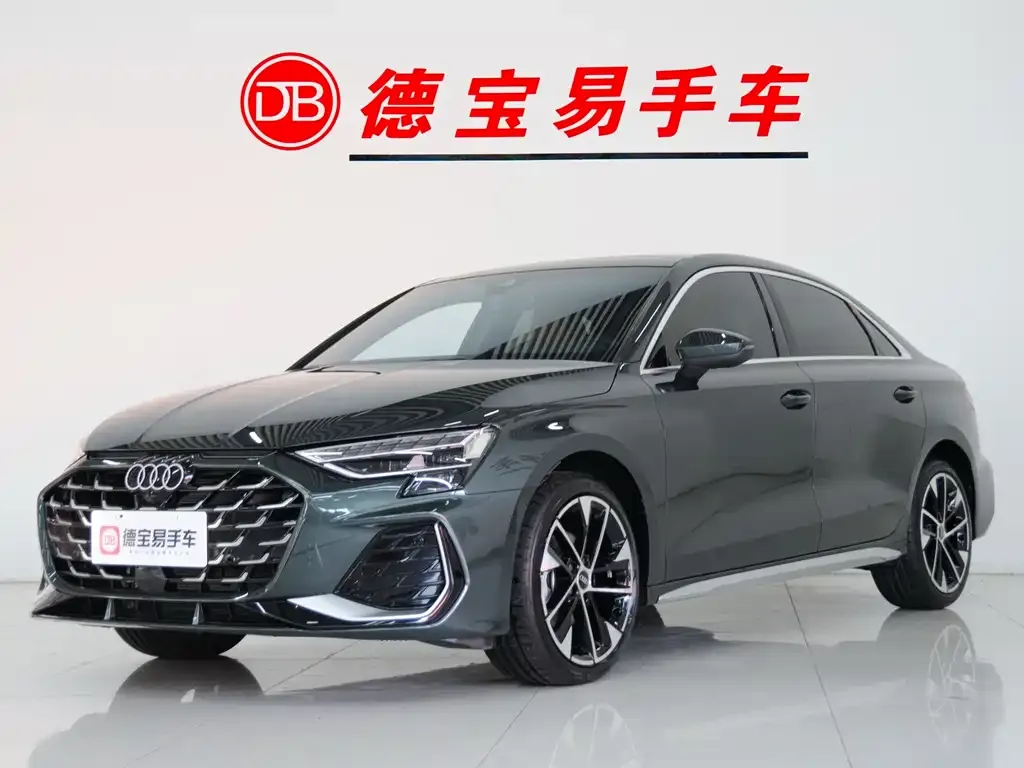 Audi A3 2024 из CN, фото 1