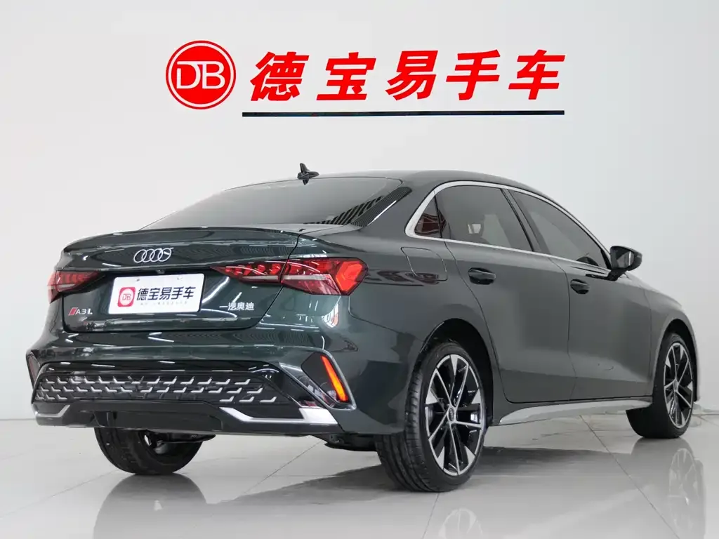 Audi A3 2024 из CN, фото 9