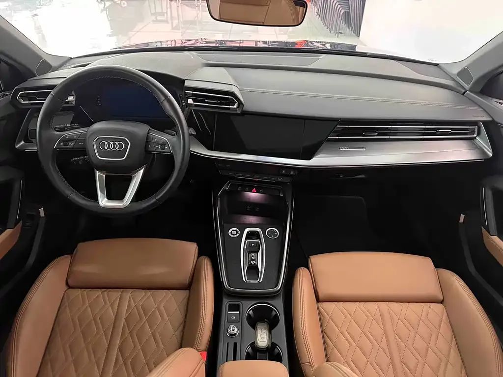 Audi A3 2024 из CN, фото 4