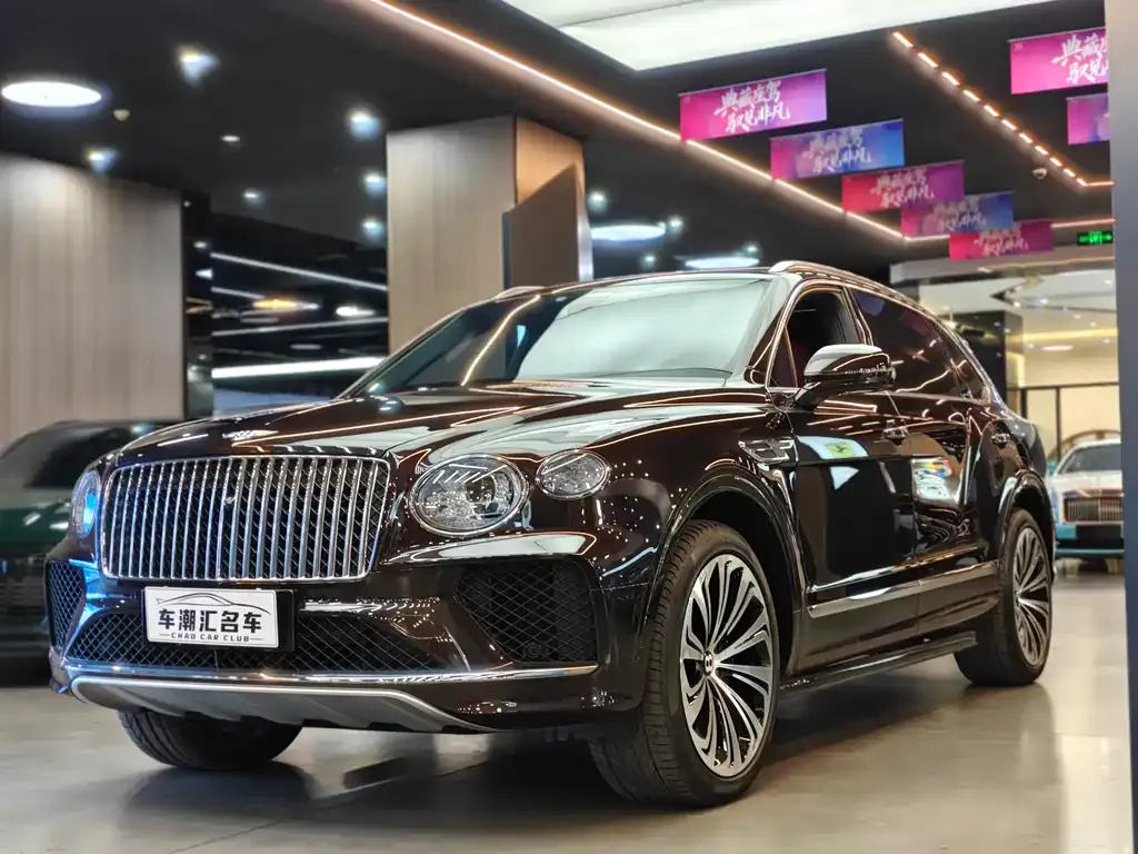 Bentley Bentayga 2023 из CN, фото 1