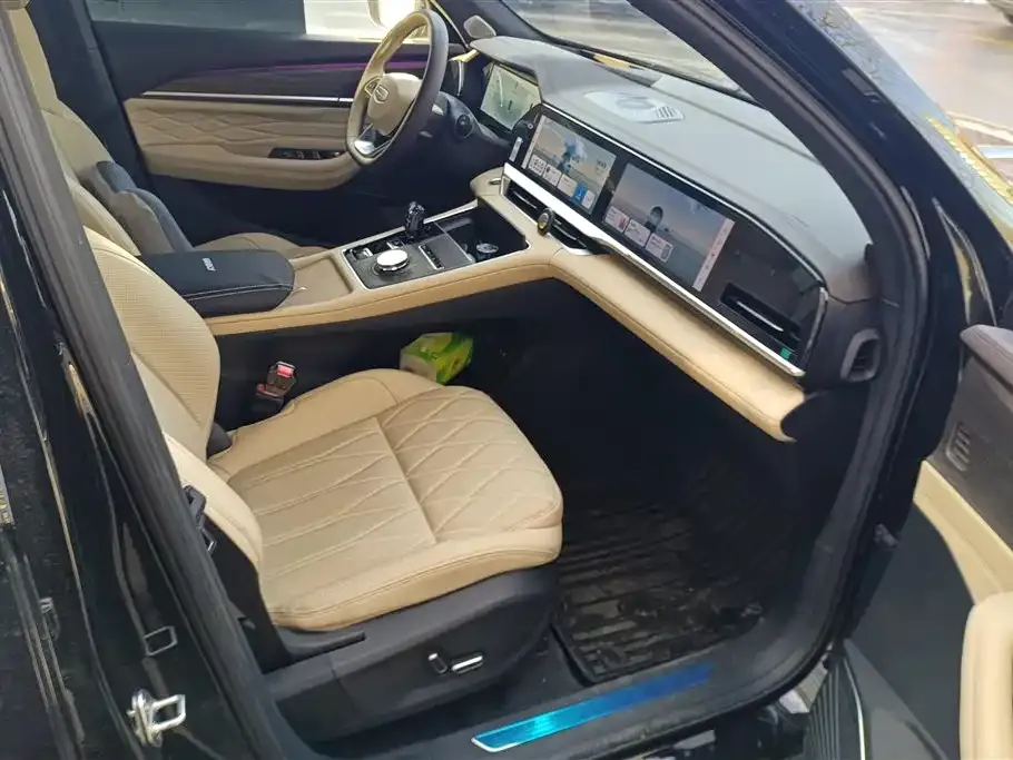 Geely Xingyue L 2025 из CN, фото 3