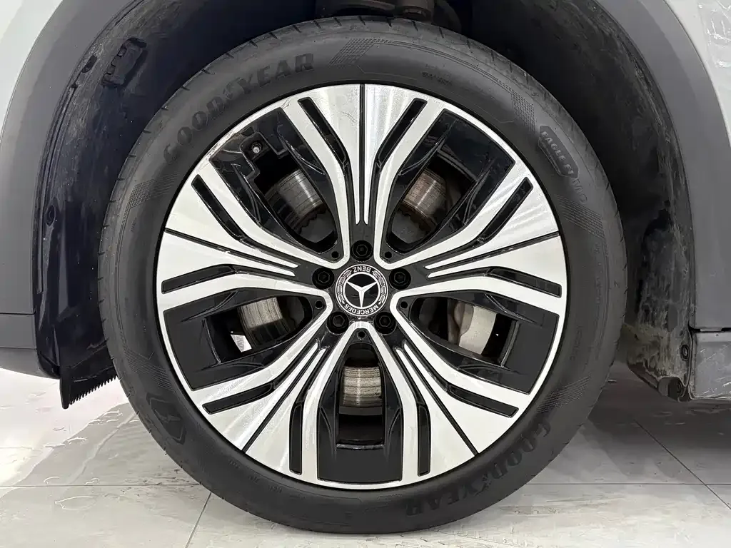 Mercedes-Benz EQE SUV 2023 из CN, фото 9