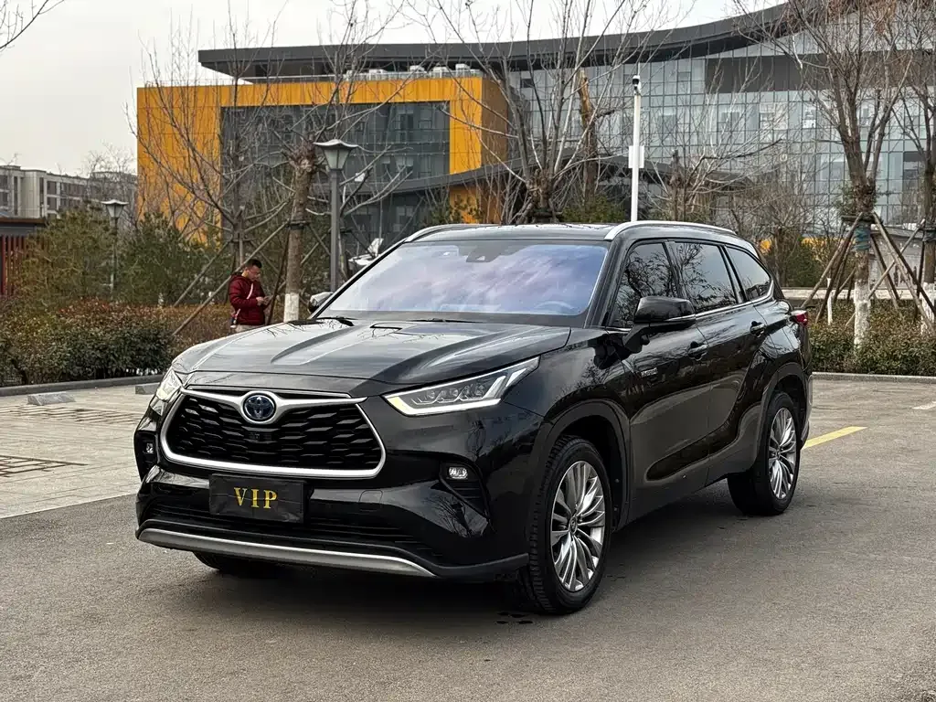 Toyota Highlander 2022 из CN, фото 1