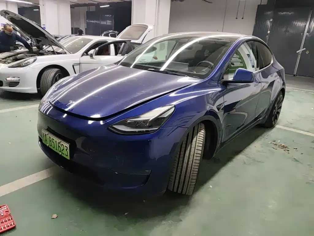 Tesla Model Y 2023 из CN, фото 1