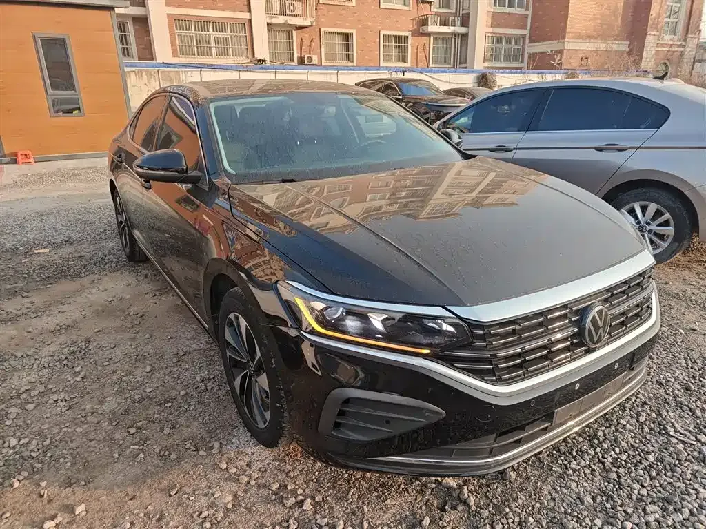 Volkswagen Passat 2023 из CN, фото 10