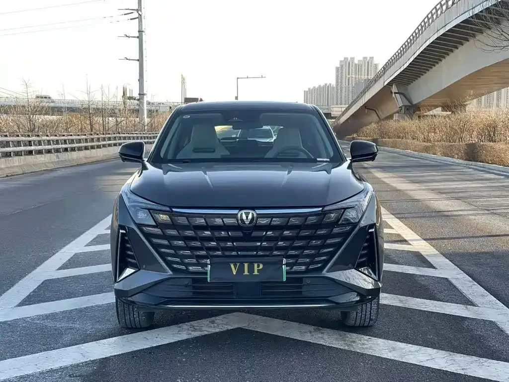 Changan UNI-Z New Energy 2024 из CN, фото 4