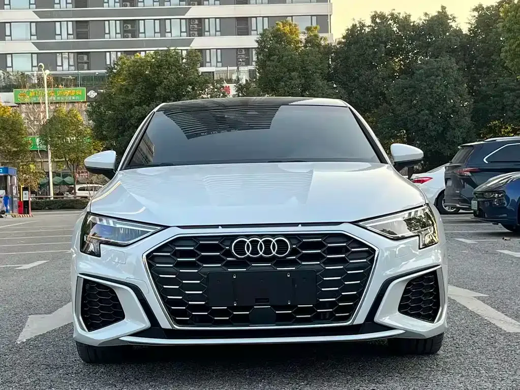 Audi A3 2024 из CN, фото 9