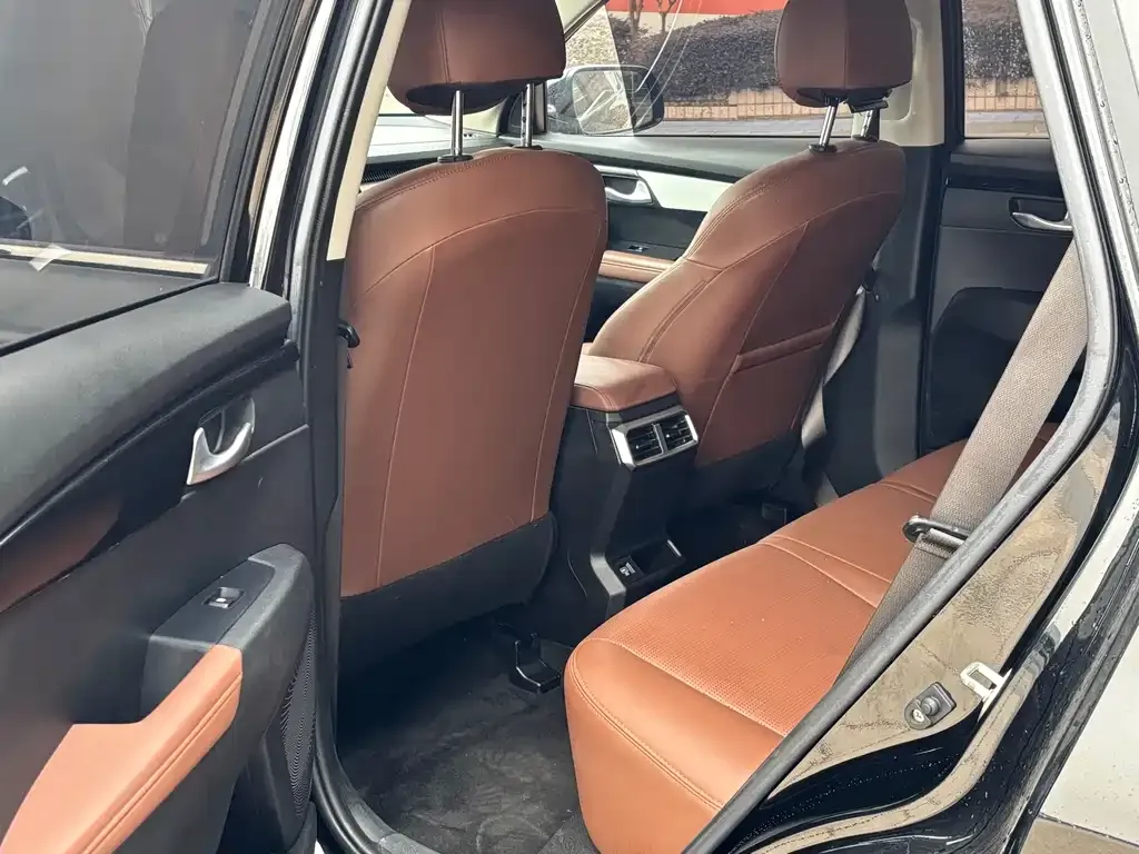 Kia Sportage 2022 из CN, фото 8