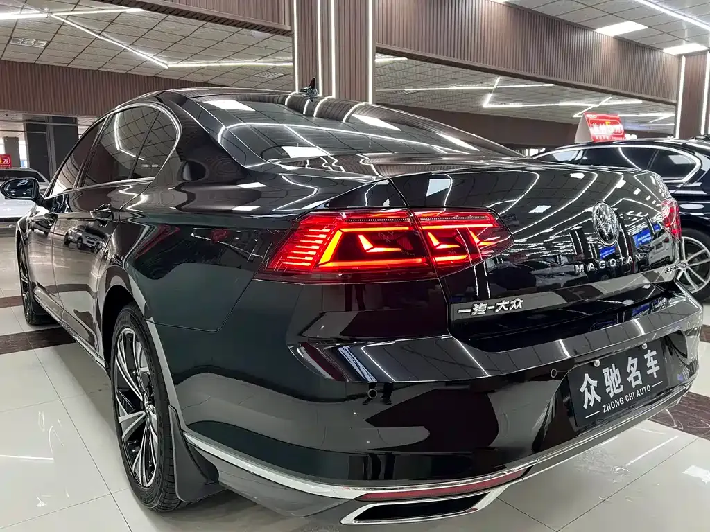 Volkswagen Magotan 2022 из CN, фото 7