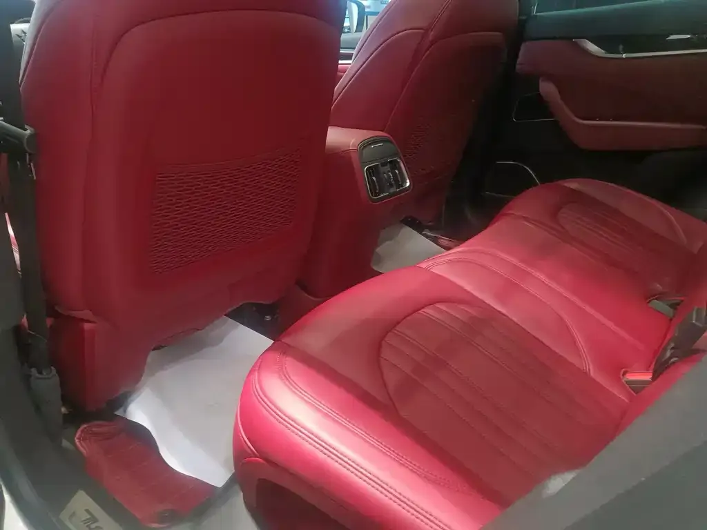 Maserati Levante 2021 из CN, фото 4
