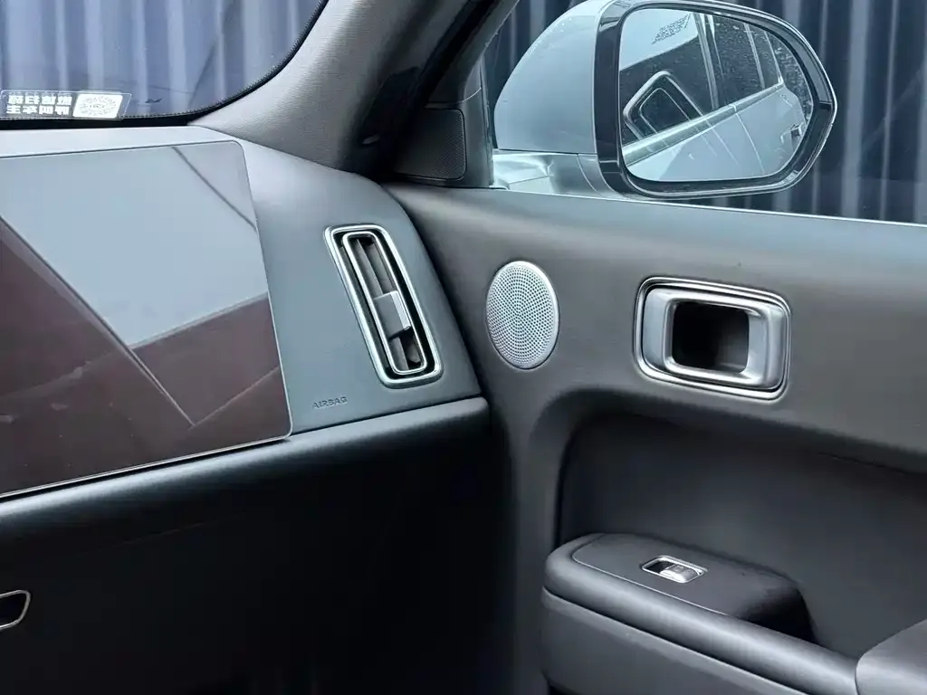 Li Auto L9 2023 из CN, фото 5