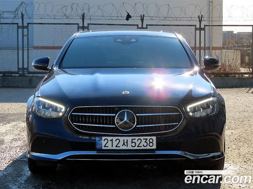 [object Object] E-Class 2021 из KR, фото 2