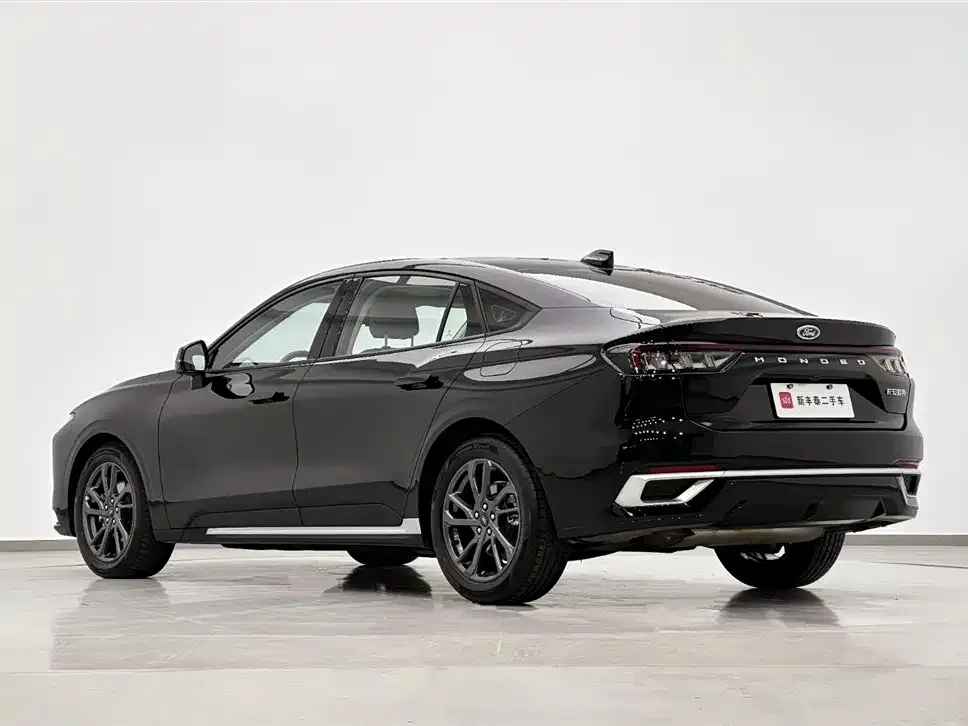 Ford Mondeo 2025 из CN, фото 2