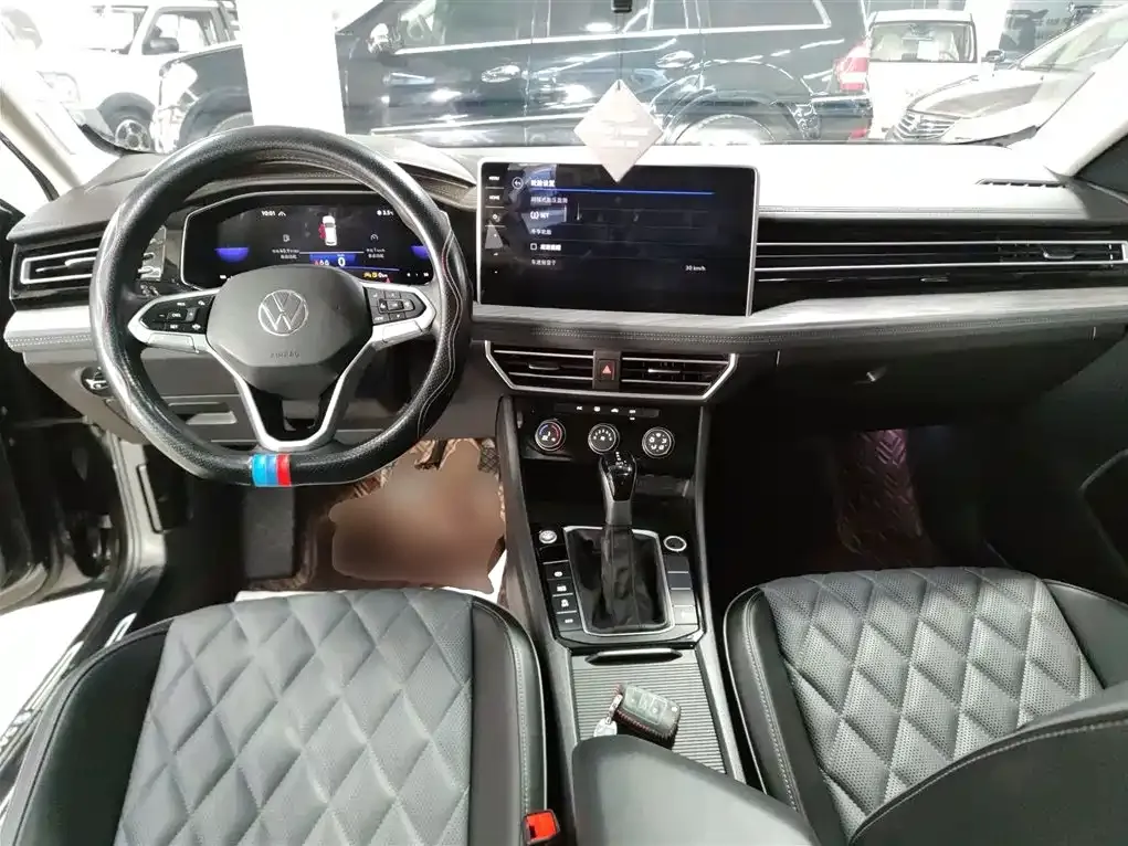 Volkswagen Sagitar 2023 из CN, фото 3