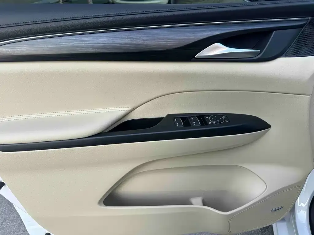 Buick GL8 2024 из CN, фото 6