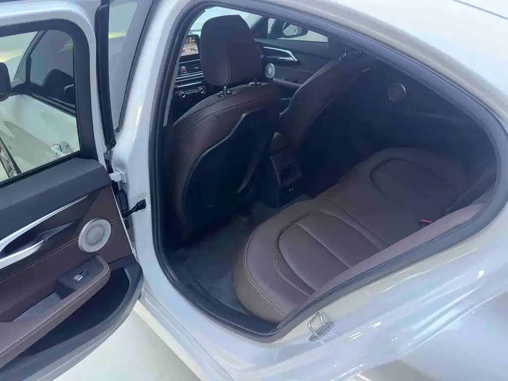 [object Object] 1 Series 2022 из CN, фото 10