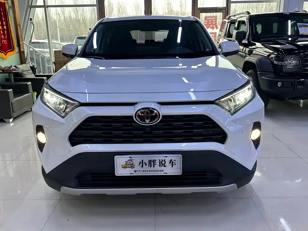 Toyota RAV4 2022 из CN, фото 5