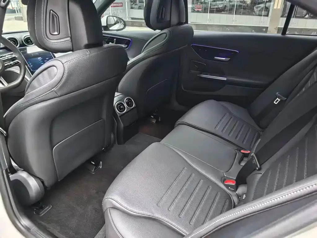 Mercedes-Benz C-Class 2025 из CN, фото 3