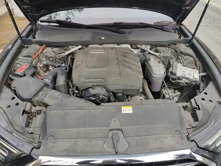Audi A6L 2024 из CN, фото 7