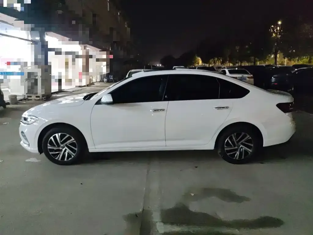 Volkswagen Lavida 2022 из CN, фото 2