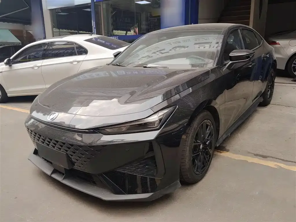 Changan UNI-V 2024 из CN, фото 1