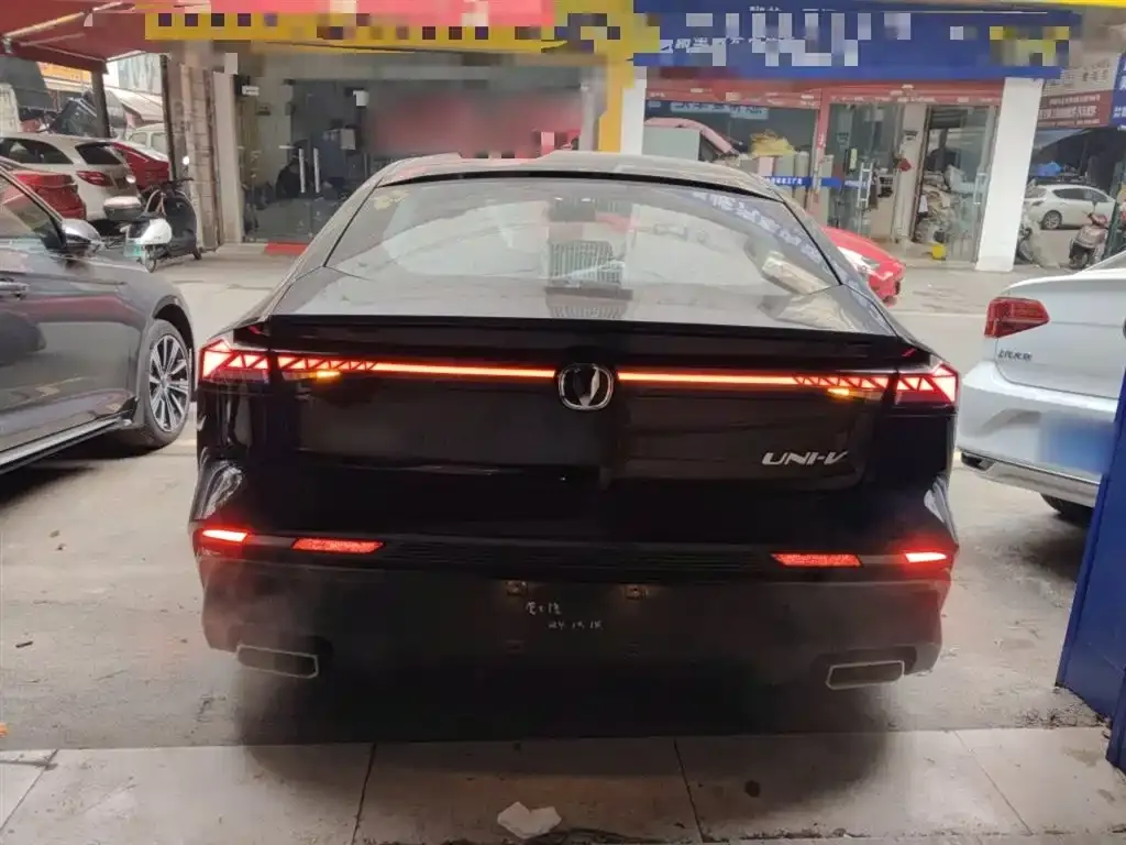 Changan UNI-V 2024 из CN, фото 6