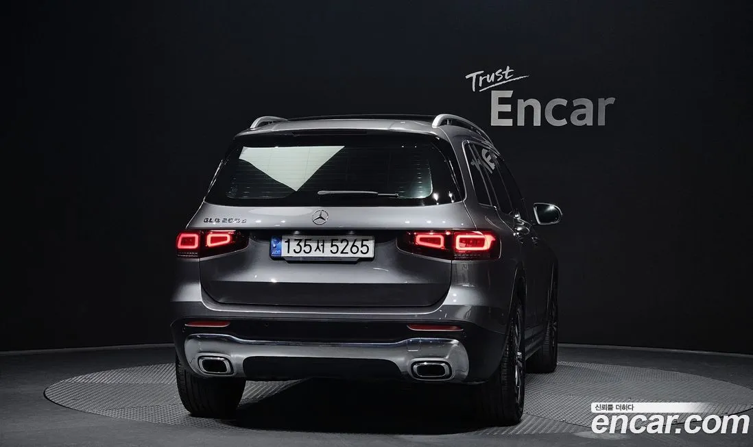 Mercedes-Benz GLB-Class — фото 4