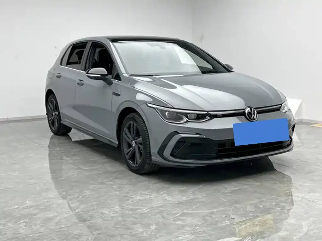 Volkswagen Golf 2023 из CN, фото 6