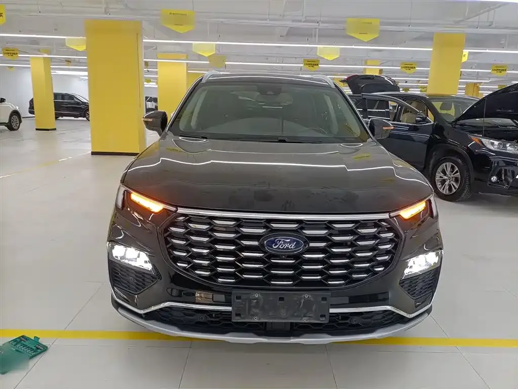 Ford Territory 2023 из CN, фото 6