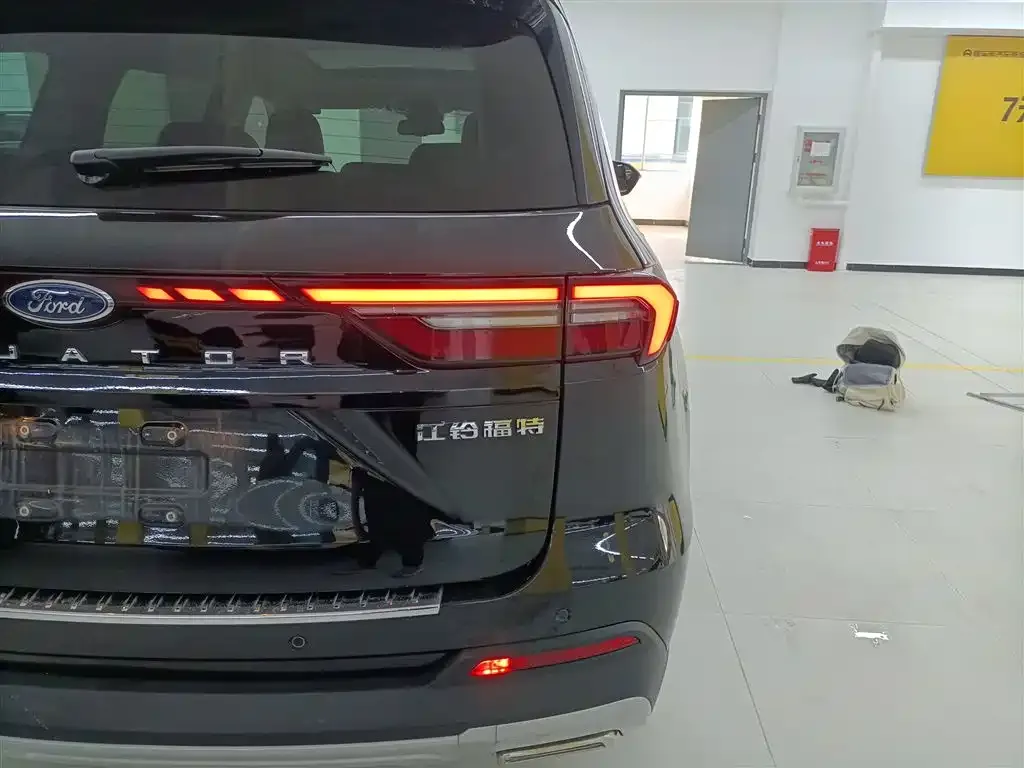 Ford Territory 2023 из CN, фото 4