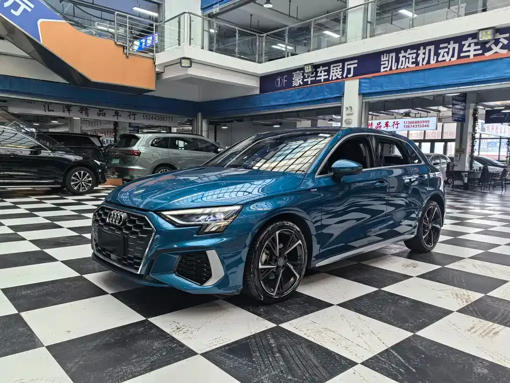 Audi A3 2022 из CN, фото 1